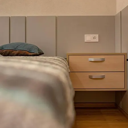 Apartment White House